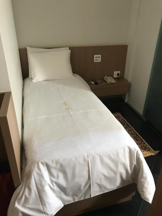 Sete Lagoas Residence Hotel Eksteriør billede